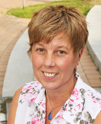 Martina Mackenstein - Pflegedienstleitung und Fachkraft für Gerontopsychatrie Martina Mackenstein